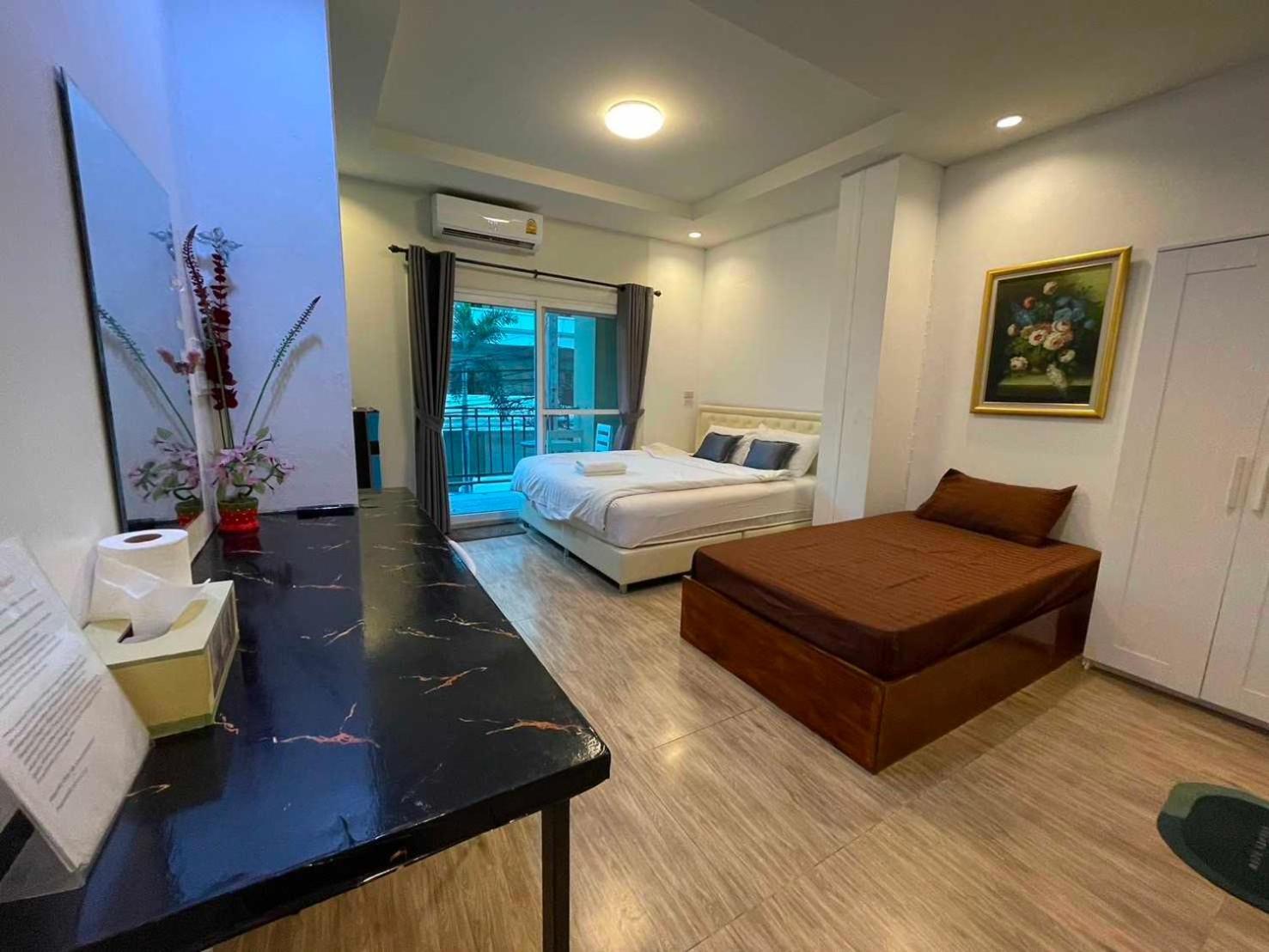 Oyo 75486 Anna Residence Jomtien Ngoại thất bức ảnh