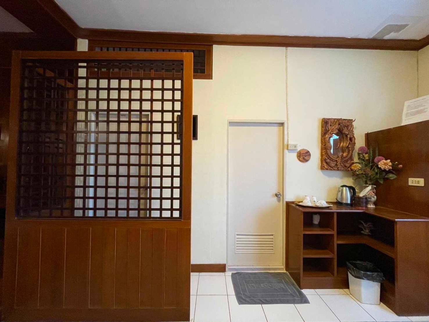 Oyo 75486 Anna Residence Jomtien Ngoại thất bức ảnh